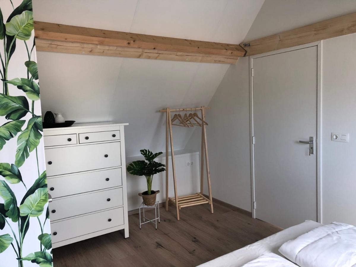 Huisje op den Diek Sint Kruis Exterior foto